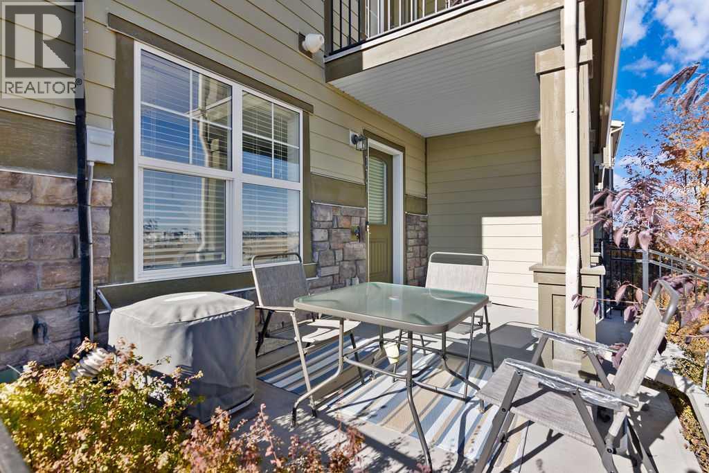 Row / Townhouse for Sale in 111 Evanscrest Gardens NW|Calgary, Alberta T3P0S1 5