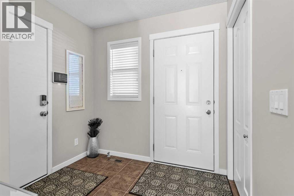 Duplex for Sale in 510 Cranston Drive SE|Calgary, Alberta T3M0C3 4