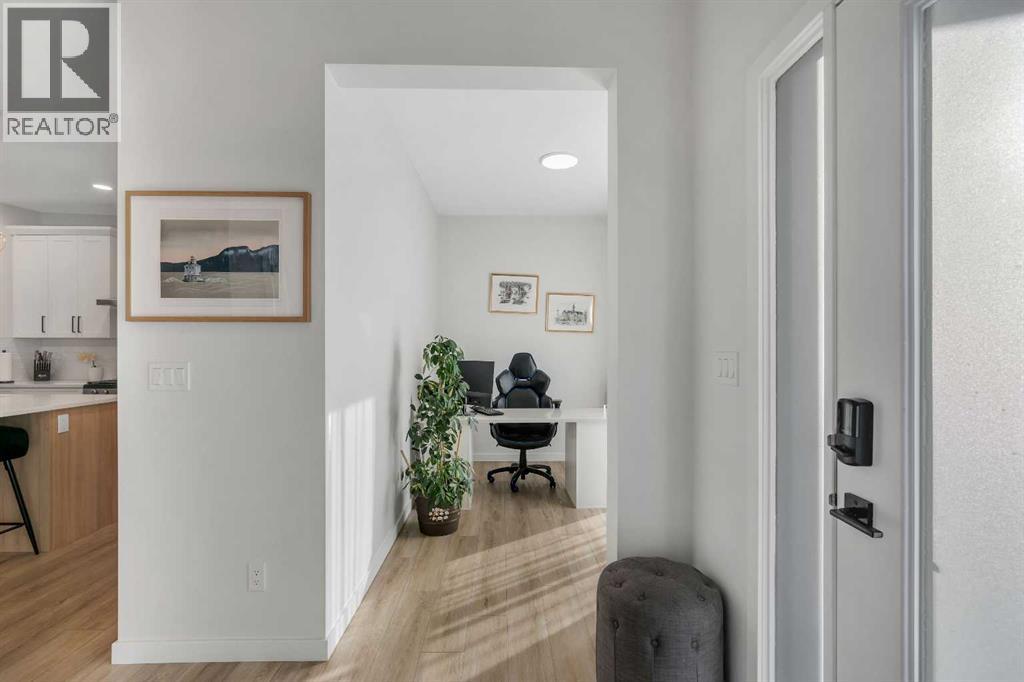 House for Sale in 7582 202 Avenue SE|Calgary, Alberta T3S0E5 4