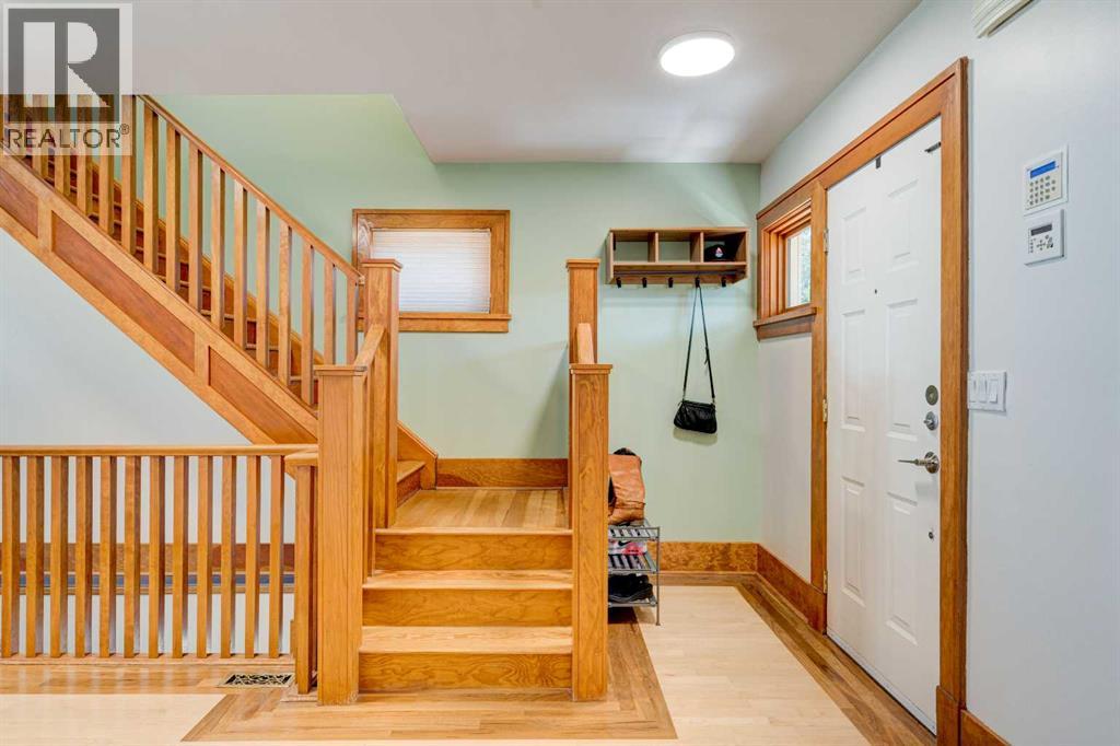 House for Sale in 1512 33 Avenue SW|Calgary, Alberta T2T1Y3 4