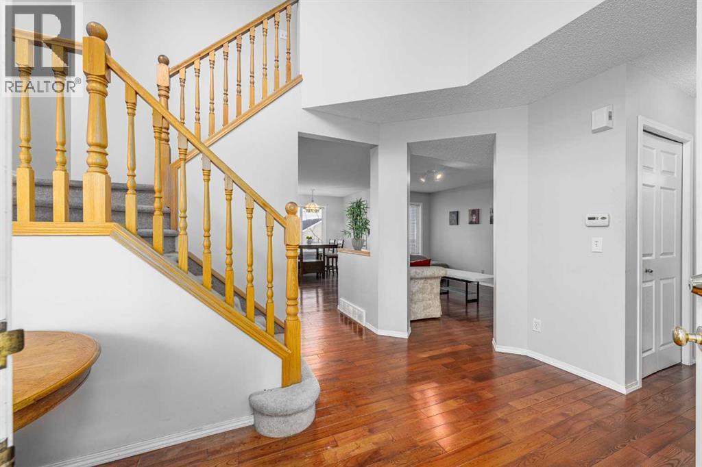 House for Sale in 69 Royal Elm Mews|Calgary, Alberta T3G5P6 4