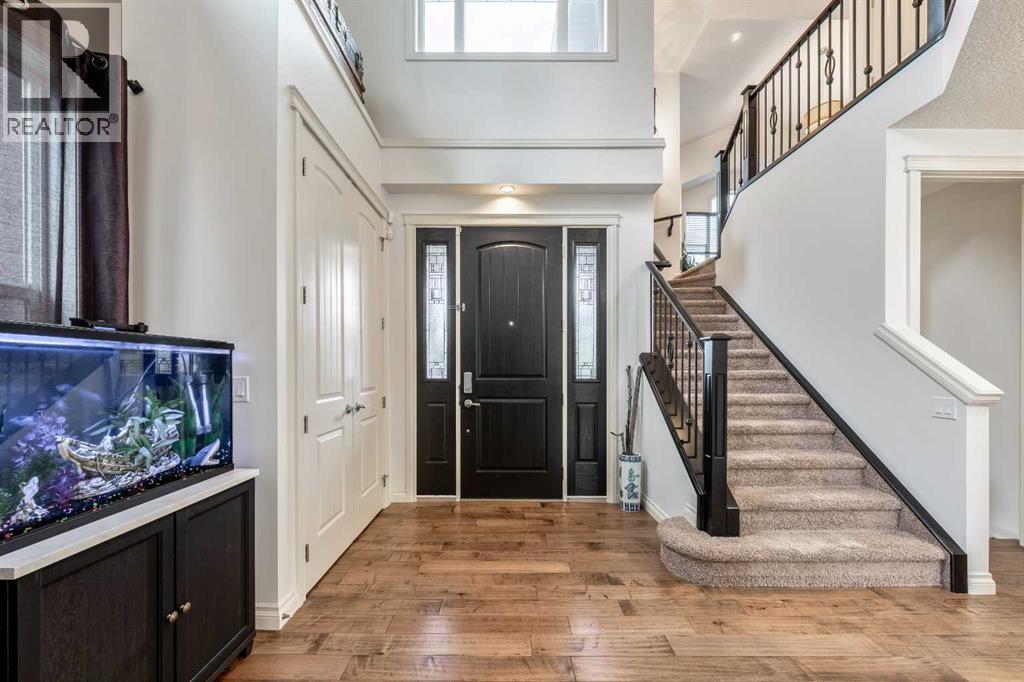 House for Sale in 101 Rockford Road NW|Calgary, Alberta T3G0E1 4