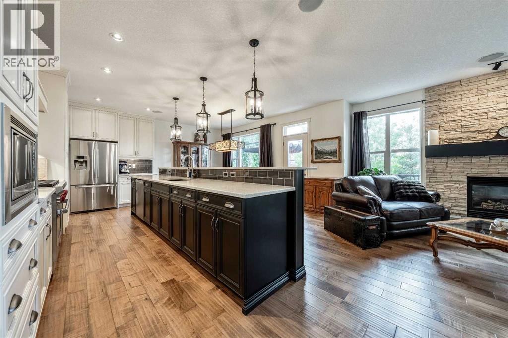 House for Sale in 101 Rockford Road NW|Calgary, Alberta T3G0E1 5