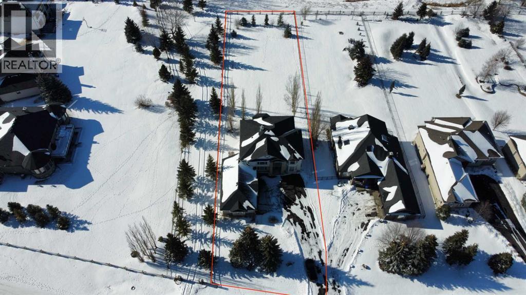 House for Sale in 3 Lynx Meadows Drive NW|Calgary, Alberta T3L2M1 2