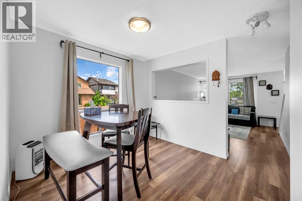 House for Sale in 54 Templegreen Road NE|Calgary, Alberta T1Y4Y8 4