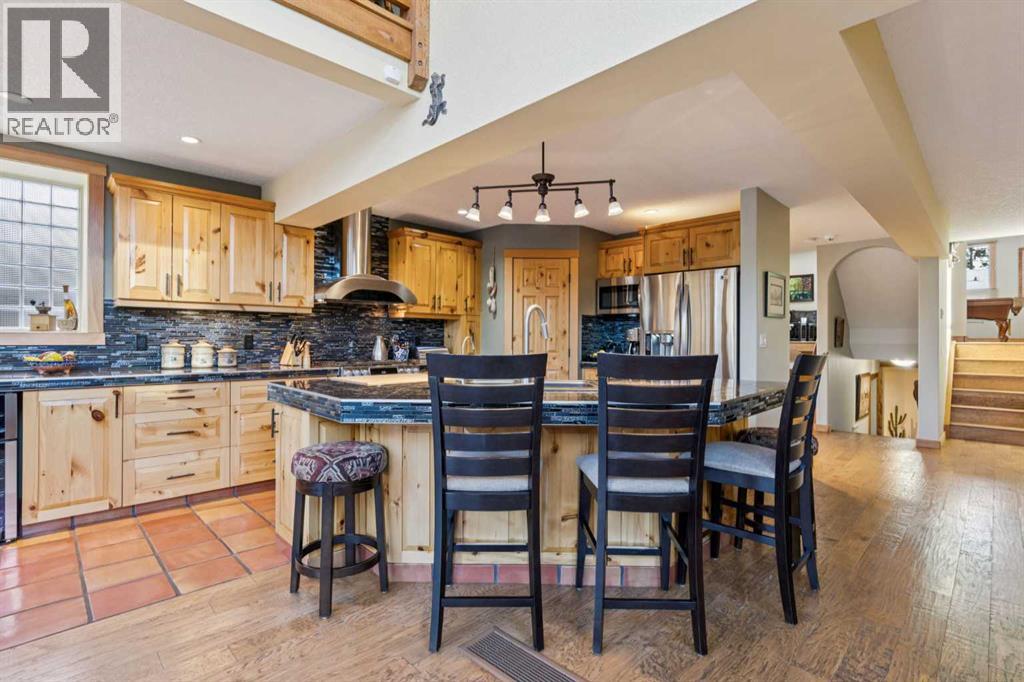 House for Sale in 5031 Viceroy Drive NW|Calgary, Alberta T3A0V2 5