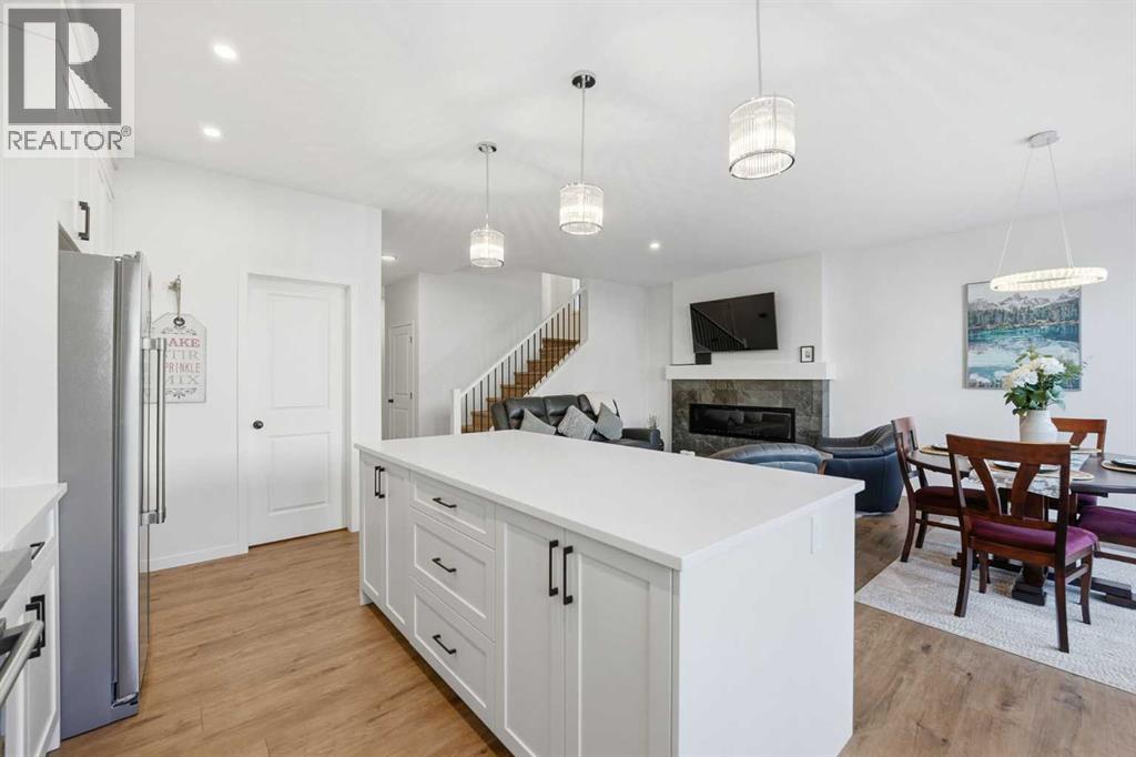 House for Sale in 102 Setonstone Manor SE|Calgary, Alberta T3M2V1 3