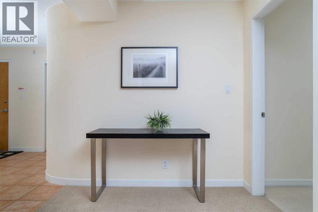 Apartment for Sale in 404, 1108 6 Avenue SW|Calgary, Alberta T2P5K1 5