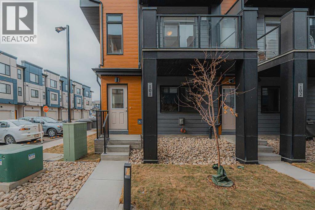 Row / Townhouse for Sale in 101, 550 Seton Circle SE|Calgary, Alberta T3K3Y8 2