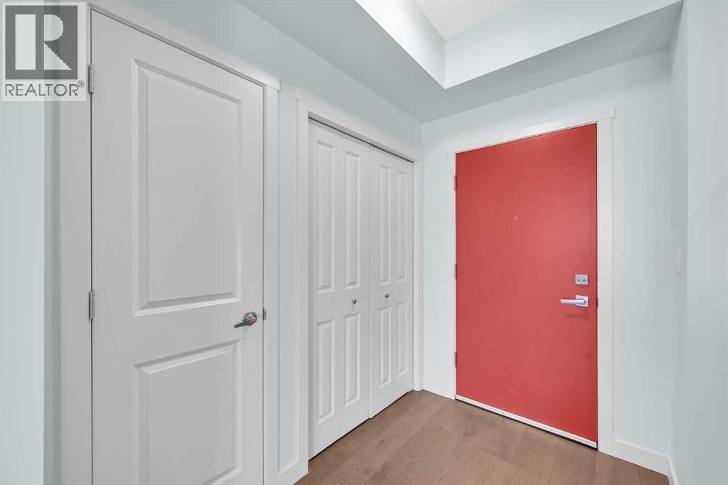 Apartment for Sale in 3115, 175 Silverado Boulevard SW|Calgary, Alberta T2X0V5 2