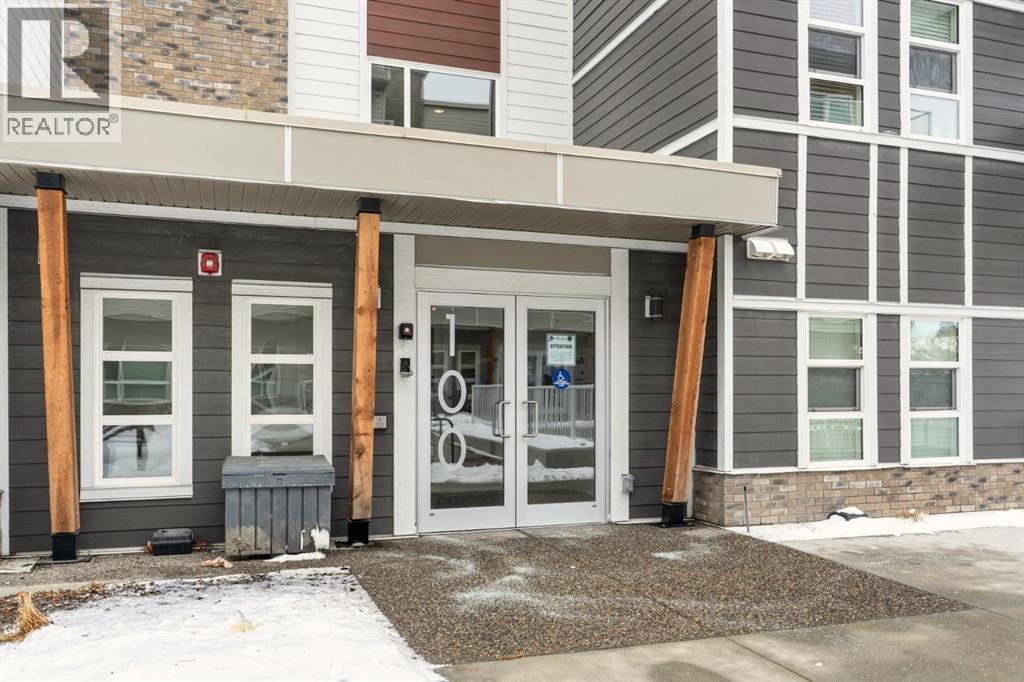 Apartment for Sale in 208, 100 Harvest Hills Place NE|Calgary, Alberta T3K2N4 4