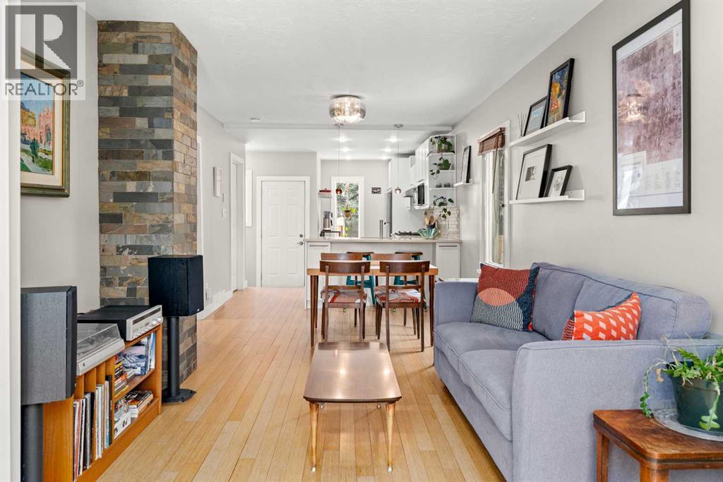 House for Sale in 2714 17 Street SW|Calgary, Alberta T2T4N3 4