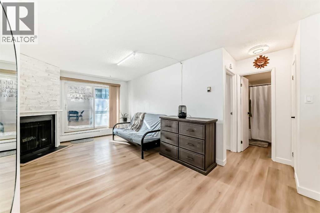 Apartment for Sale in 4105, 315 Southampton Drive SW|Calgary, Alberta T2W2T6 5