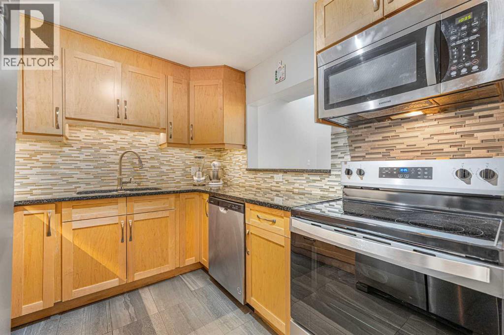 Apartment for Sale in 410, 3730 50 Street NW|Calgary, Alberta T3A2V9 4