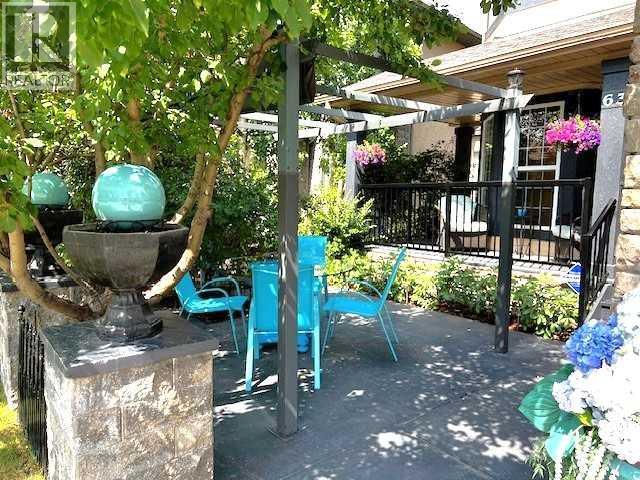 House for Sale in 63 Discovery Ridge Circle SW|Calgary, Alberta T3H5T8 3