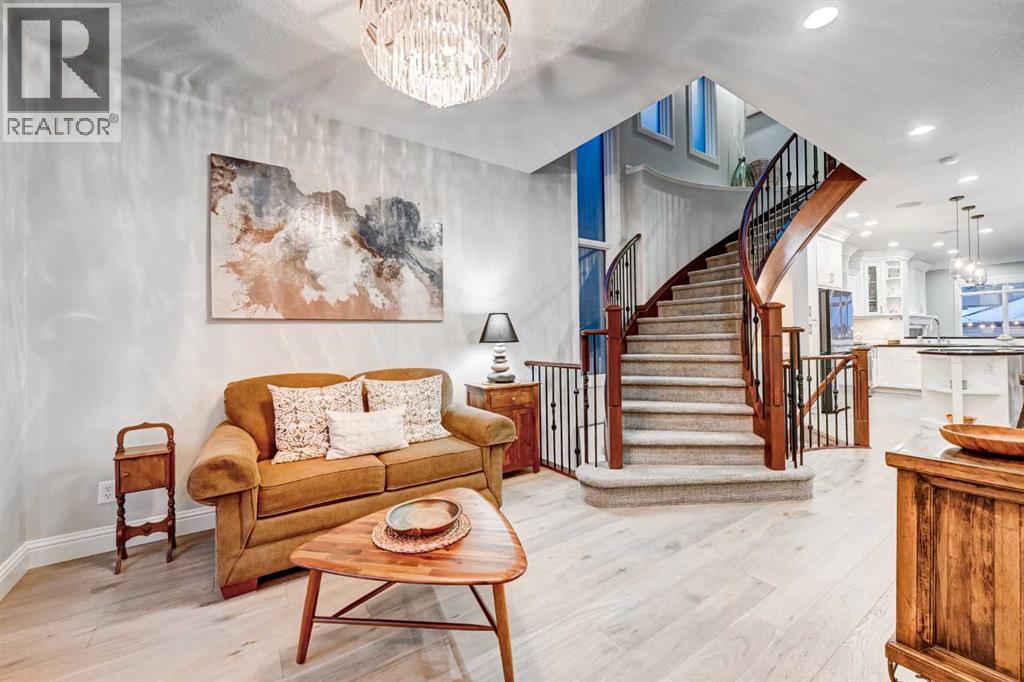 House for Sale in 2037 47 Avenue SW|Calgary, Alberta T2T2S7 4