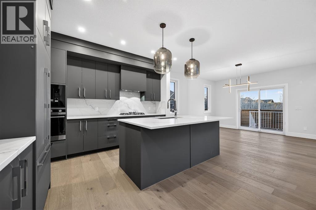 House for Sale in 62 Westland Park SW|Calgary, Alberta T3H0W1 3