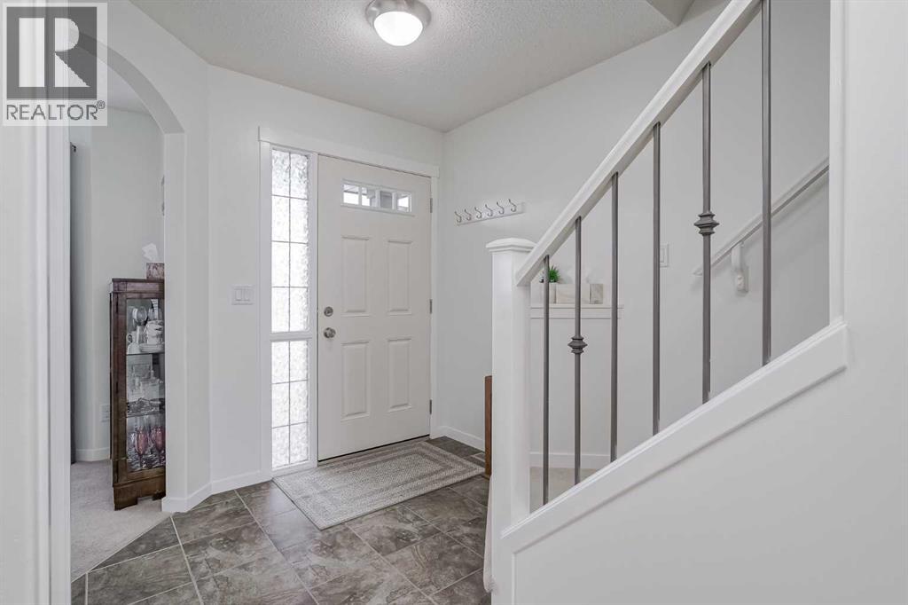 House for Sale in 52 Autumn Court SE|Calgary, Alberta T3M0P4 3