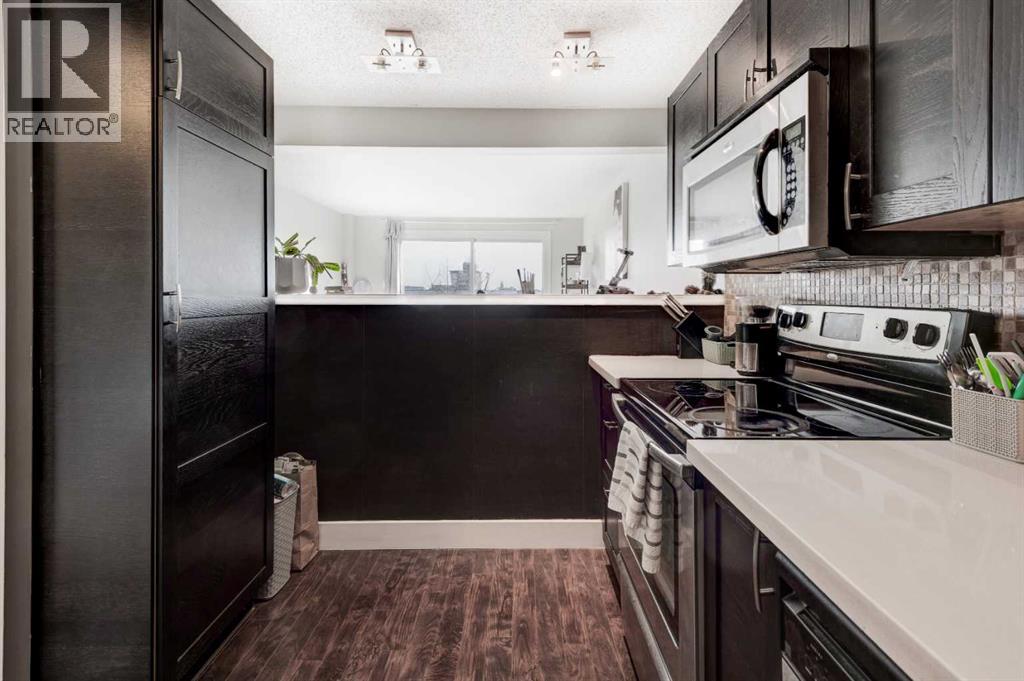 Apartment for Sale in 407, 510 58 Avenue SW|Calgary, Alberta T2V0H6 5