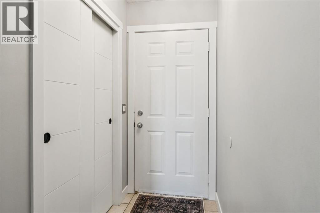 Row / Townhouse for Sale in 11 BEDFORD Manor NE|Calgary, Alberta T3K4B8 5