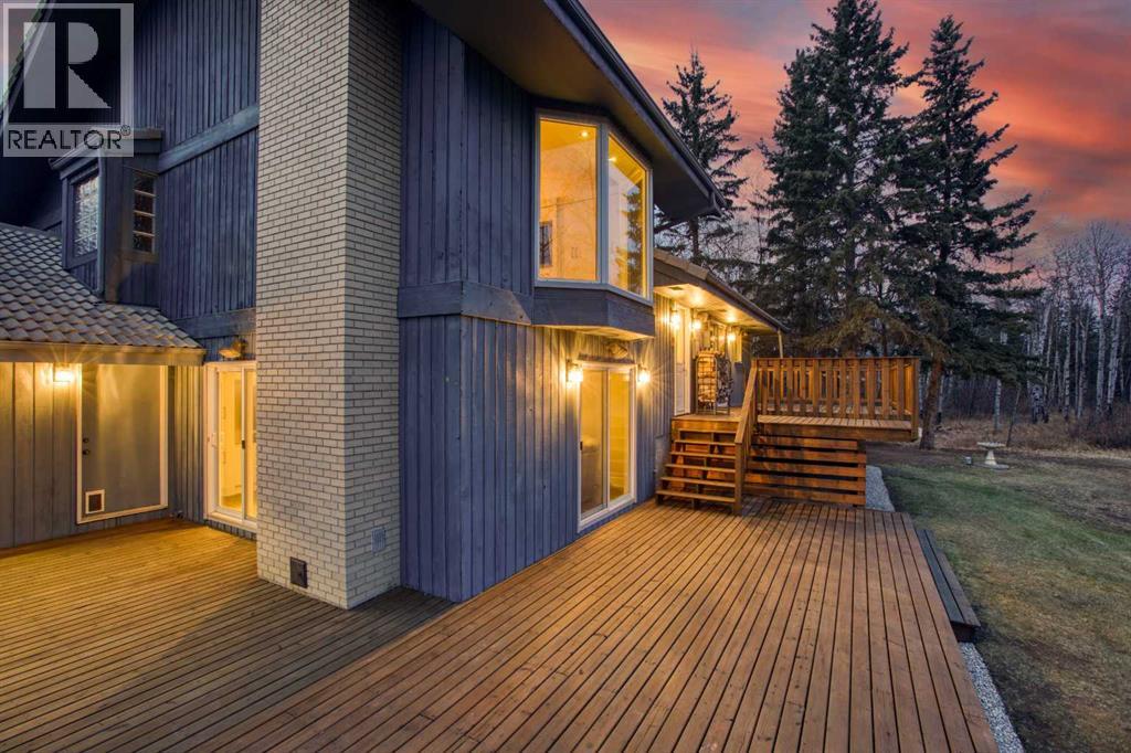 House for Sale in 111 Heritage Place SW|Rural Rocky View County, Alberta T3Z3P3 5