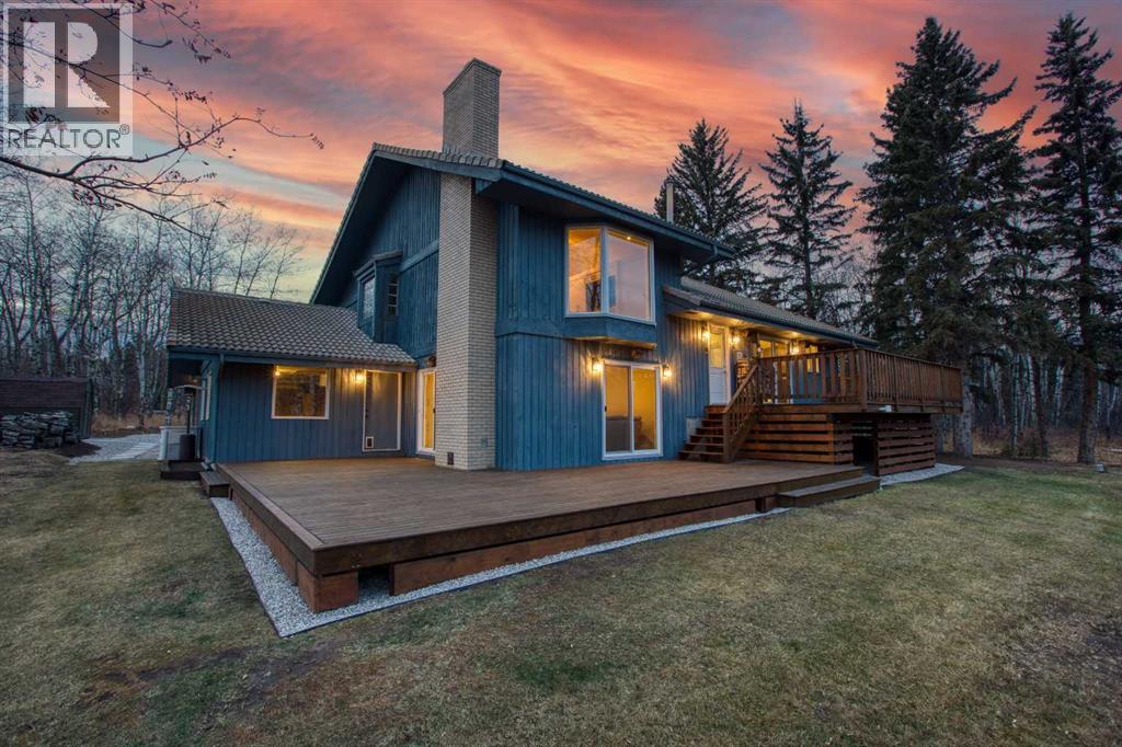 House for Sale in 111 Heritage Place SW|Rural Rocky View County, Alberta T3Z3P3 4