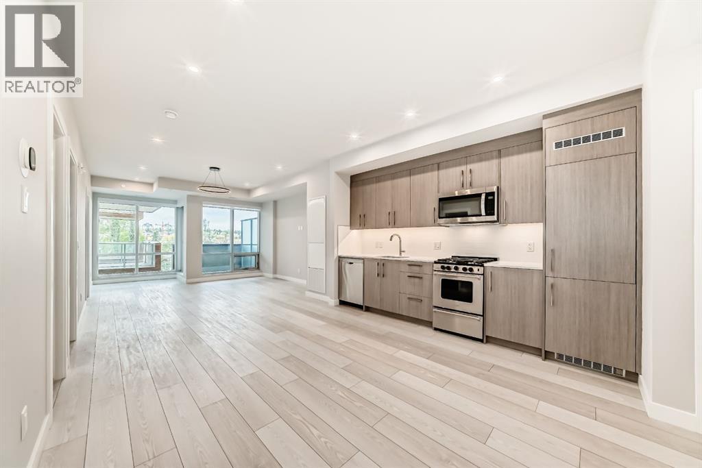 Apartment for Sale in 325, 110 18A Street NW|Calgary, Alberta T2N5G5 2