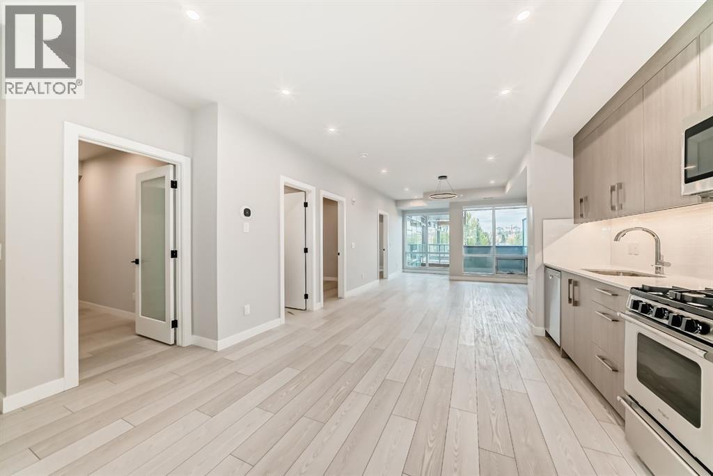 Apartment for Sale in 325, 110 18A Street NW|Calgary, Alberta T2N5G5 4