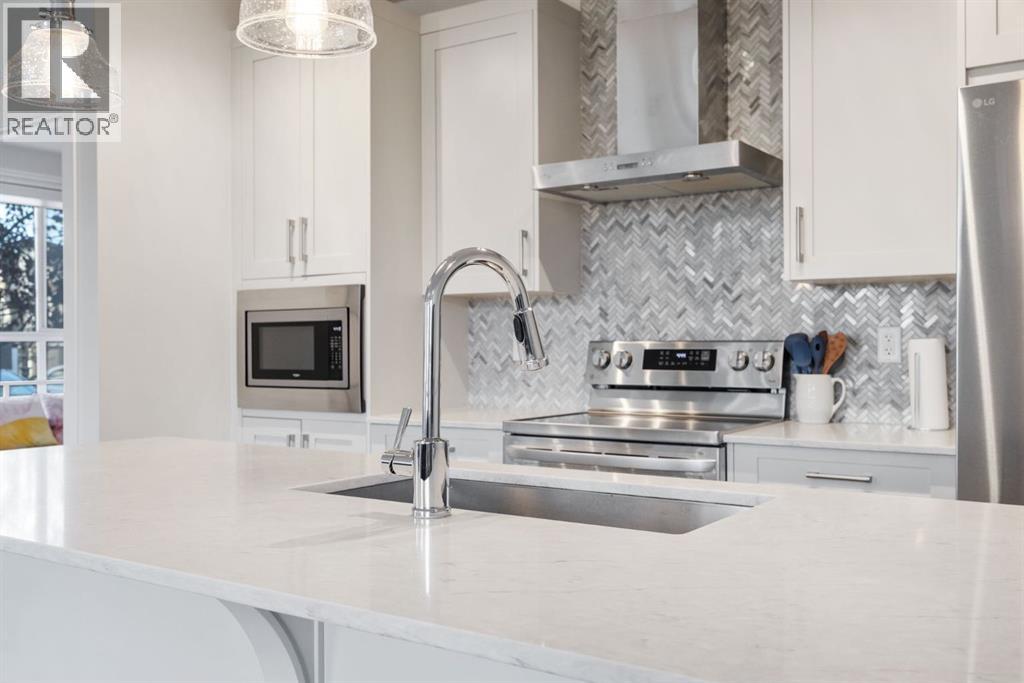 Apartment for Sale in 117, 30 Walgrove  SE|Calgary, Alberta T2X4M9 5