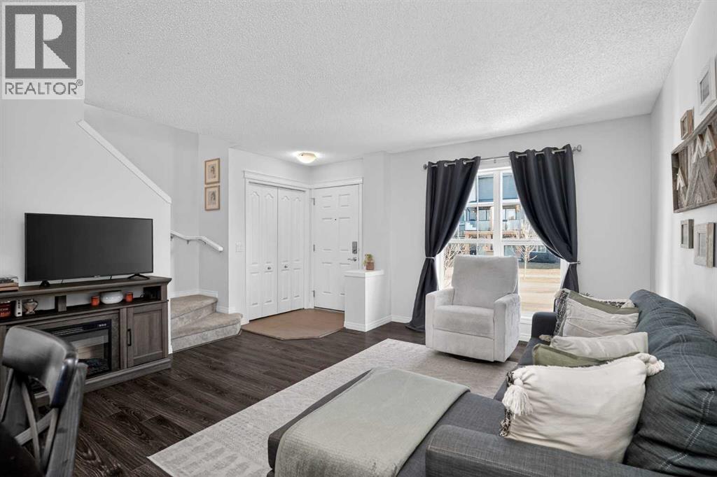 Duplex for Sale in 61 Auburn Meadows View SE|Calgary, Alberta T3M2C9 3