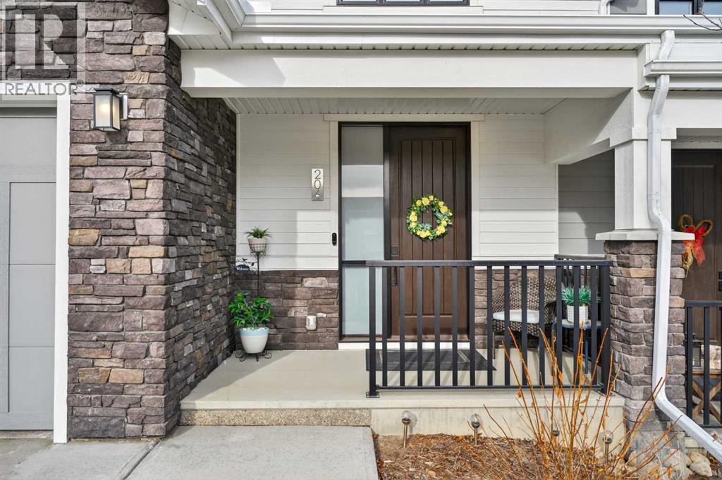 Row / Townhouse for Sale in 206 Crestridge Common SW|Calgary, Alberta T3B6J5 5
