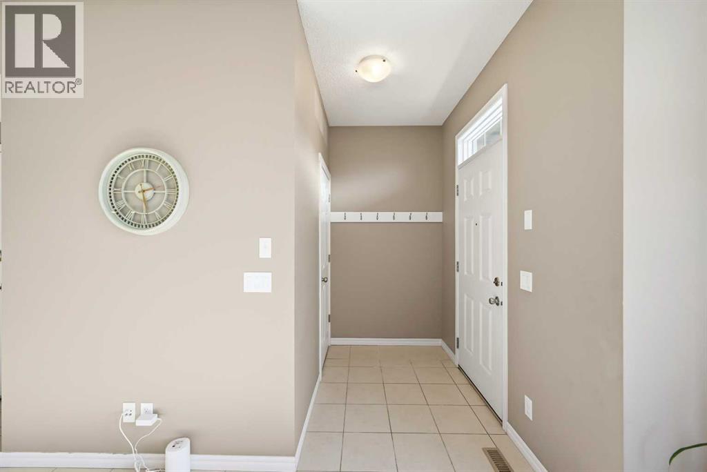 House for Sale in 69 Skyview Springs Crescent NE|Calgary, Alberta T3N0B9 3