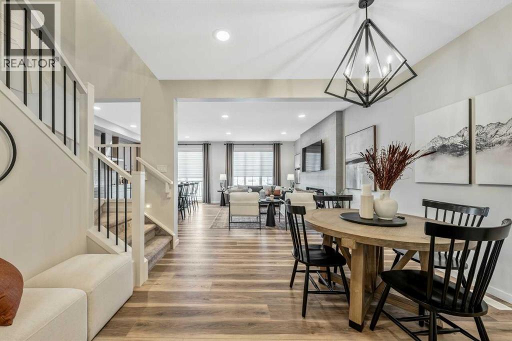 House for Sale in 154 Osprey Hill Way SW|Calgary, Alberta T3B6S3 4