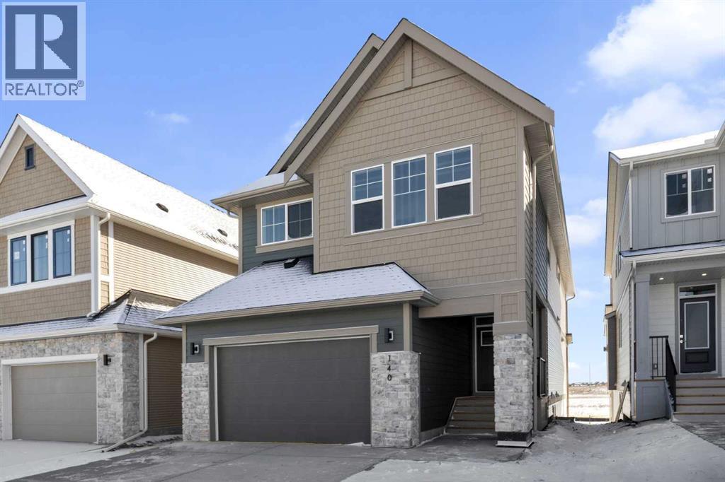 House for Sale in 140 Copperhead Road SE|Calgary, Alberta T2Z5G9 2