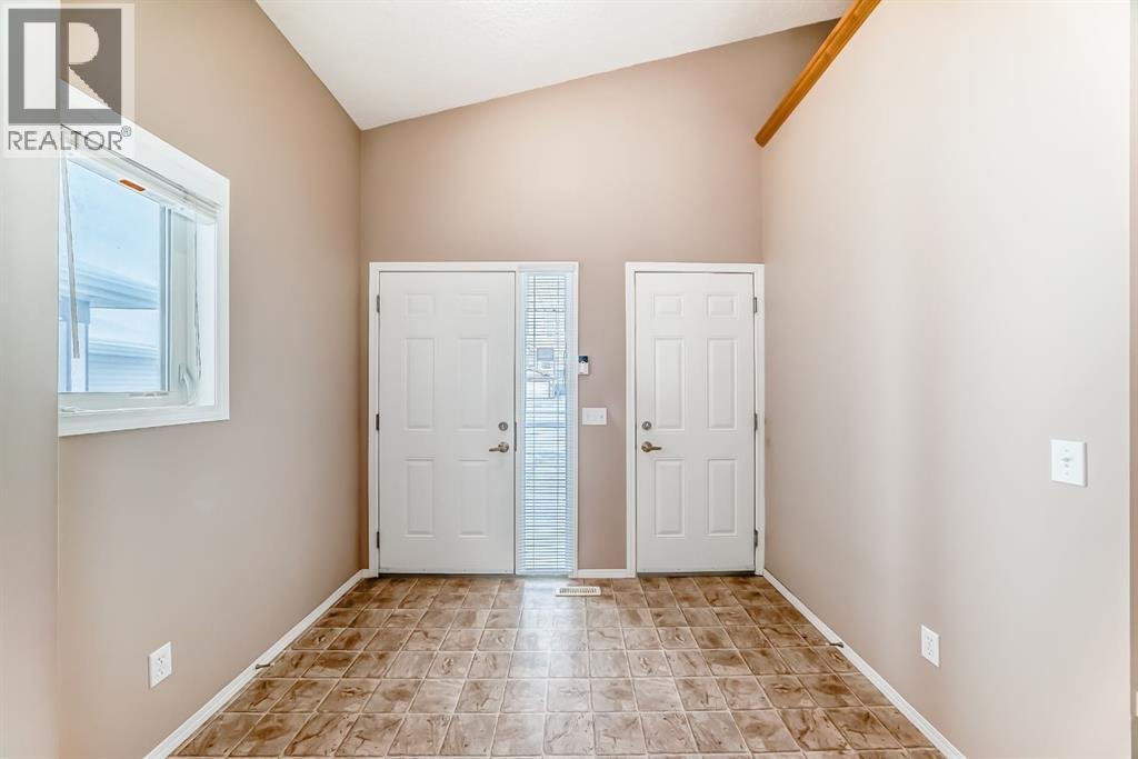 House for Sale in 180 Coventry Hills Drive NE|Calgary, Alberta T3K6H4 4