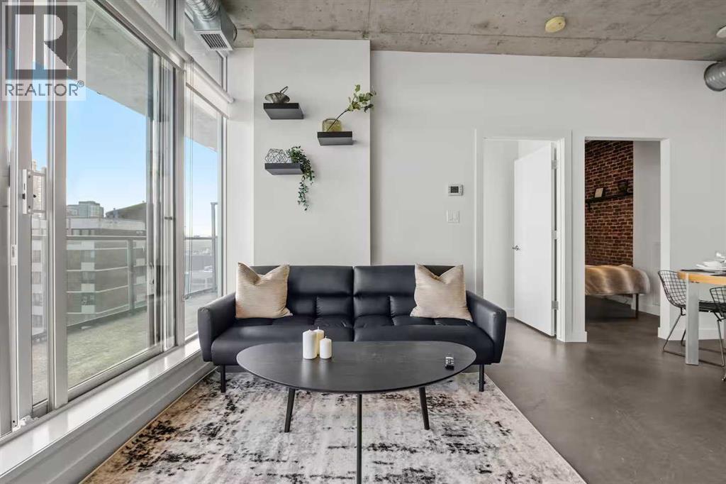 Apartment for Sale in 1307, 624 8 Avenue SE|Calgary, Alberta T2G1S7 5