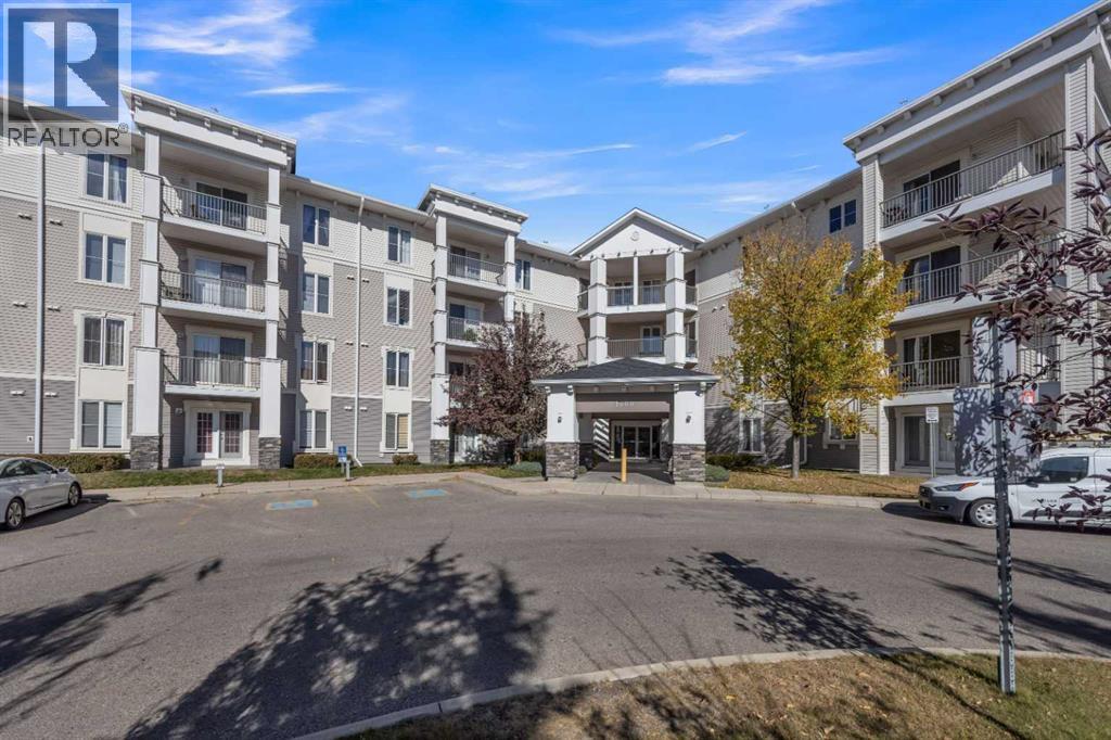 Apartment for Sale in 1108, 333 Taravista Drive NE|Calgary, Alberta T3J0H3 4