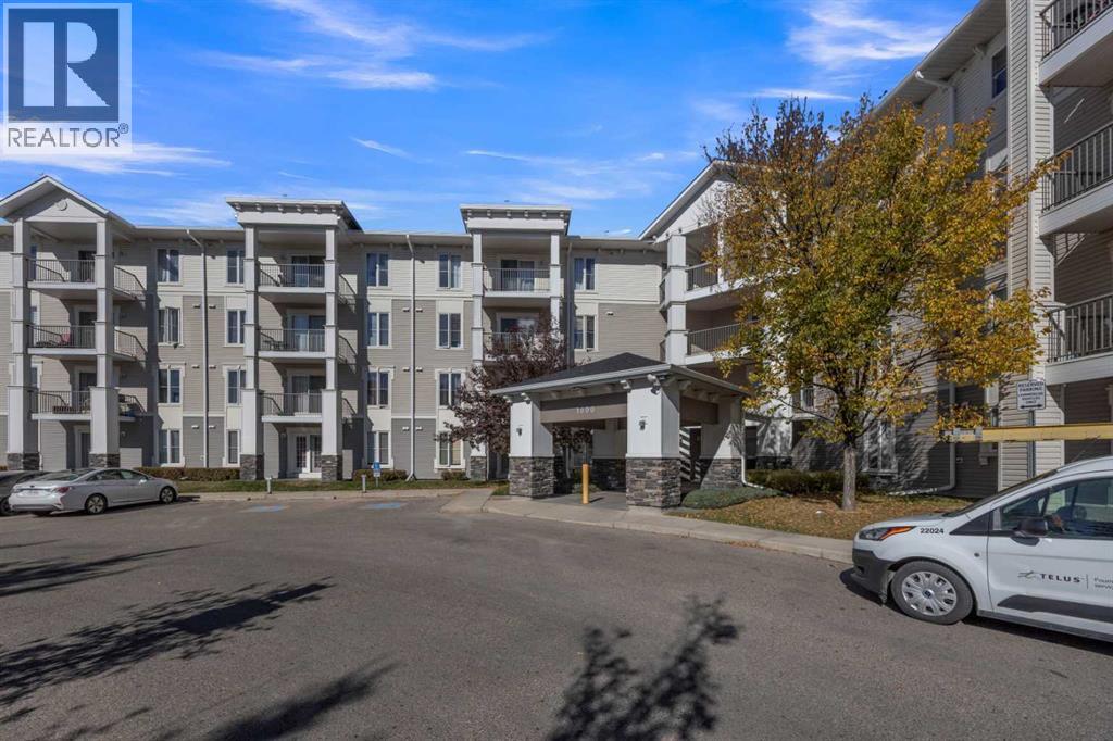 Apartment for Sale in 1108, 333 Taravista Drive NE|Calgary, Alberta T3J0H3 2