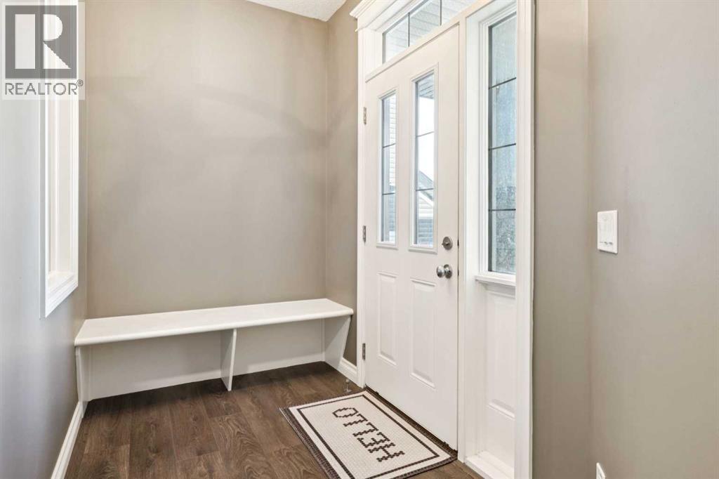 House for Sale in 383 Evansglen Drive NW|Calgary, Alberta T3P0P1 3