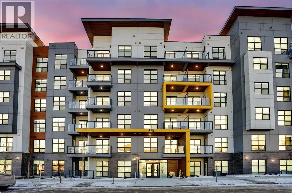 Apartment for Sale in 214, 370 Dieppe Drive SW|Calgary, Alberta T3E0E6