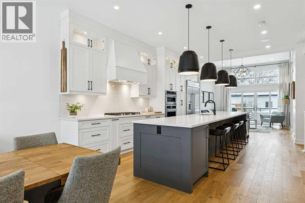 Duplex for Sale in 411 15 Street NW|Calgary, Alberta T2N2B1 5