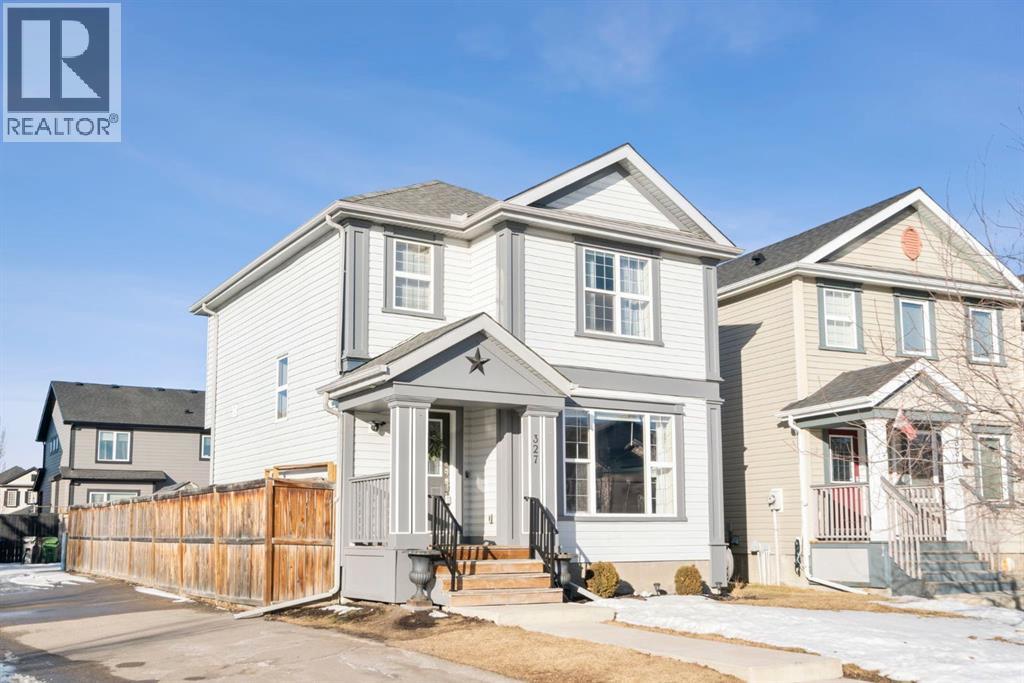 House for Sale in 327 Copperstone Grove SE|Calgary, Alberta T2Z4X9 2