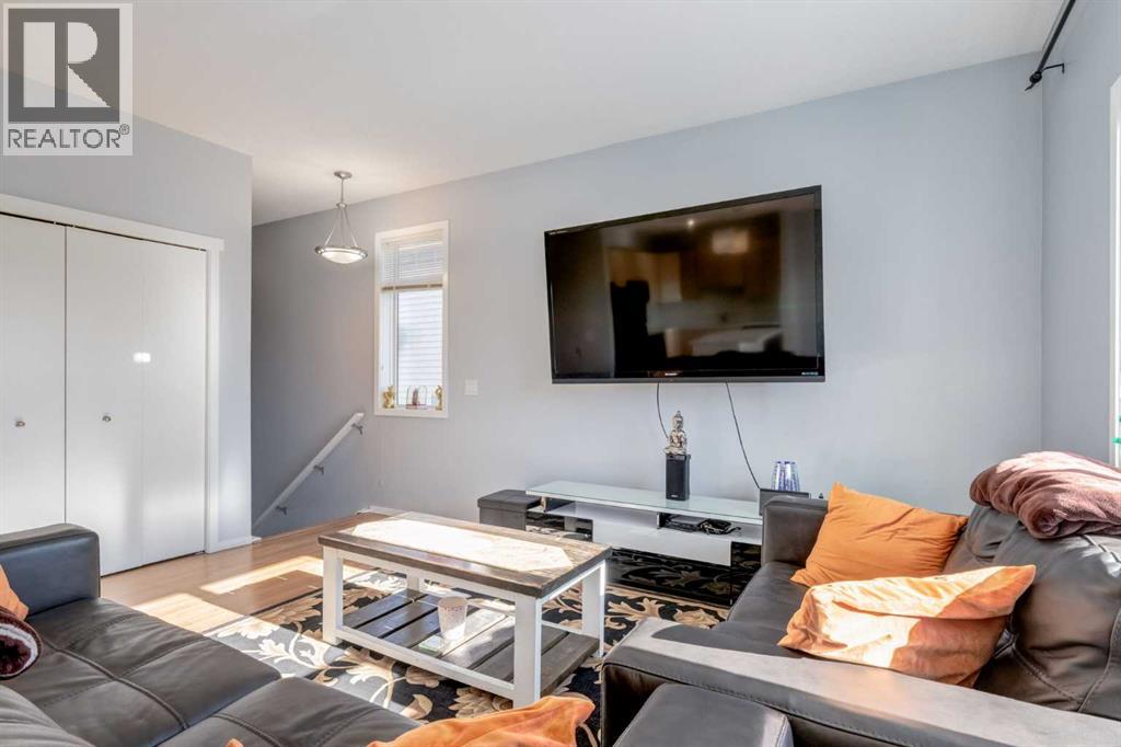 Row / Townhouse for Sale in 153, 300 Evanscreek Court NW|Calgary, Alberta T3P0B7 5