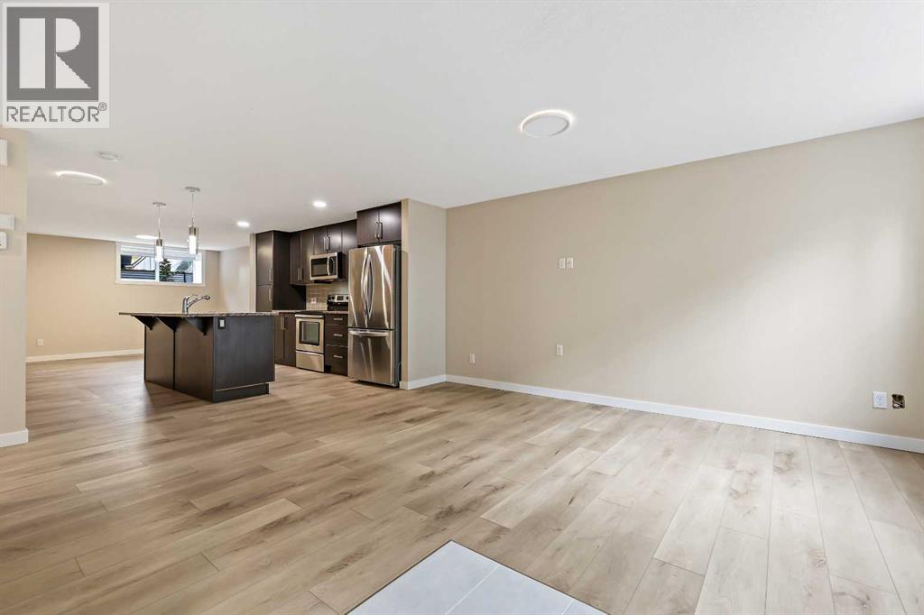 Row / Townhouse for Sale in 147 Mckenzie Towne Close SE|Calgary, Alberta T2Z1A7 5