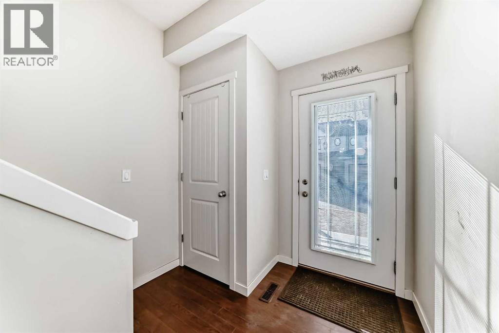 Row / Townhouse for Sale in 48 copperpond Landing SE|Calgary, Alberta T2Z1G6 2