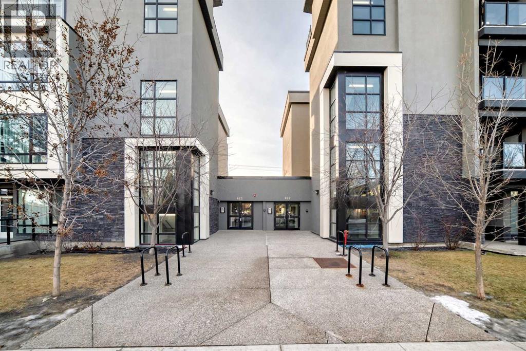 Apartment for Sale in 206, 607 17 Avenue NW|Calgary, Alberta T2M0N6 3