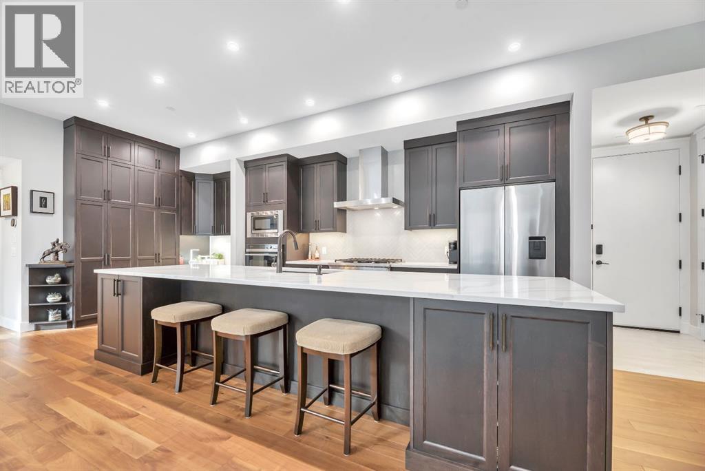 Apartment for Sale in 302, 105 Lebel Crescent NW|Calgary, Alberta T3B6M6