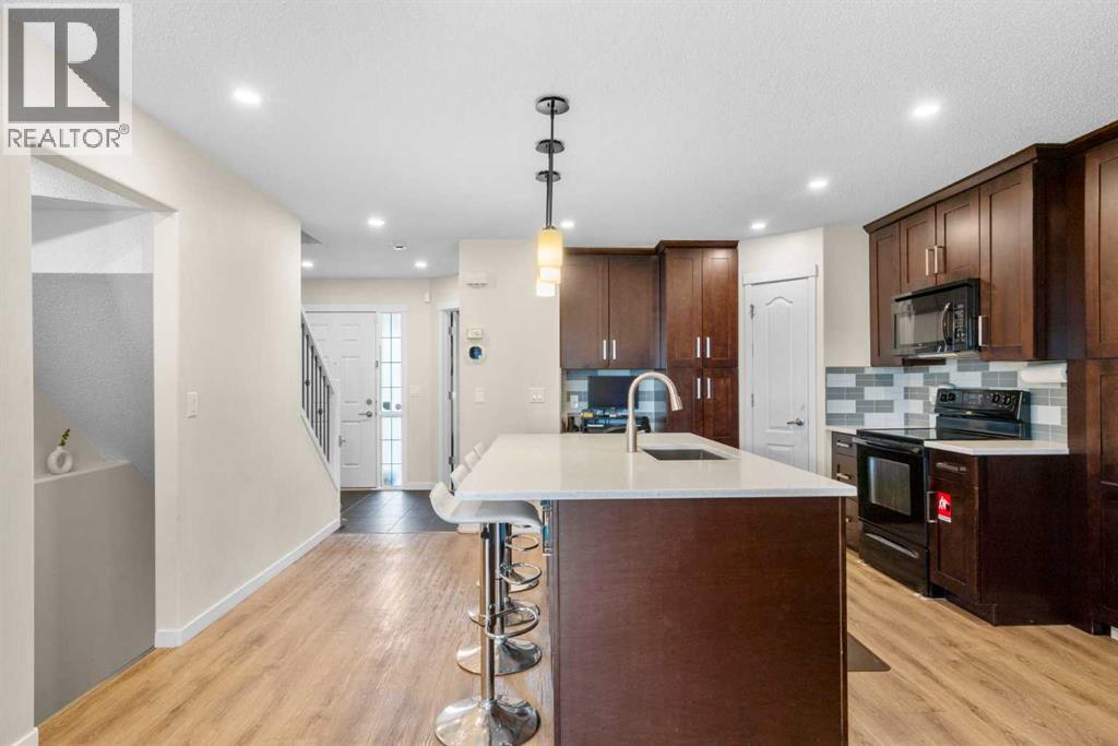 House for Sale in 17 Cranford Place SE|Calgary, Alberta T3M0X8 5