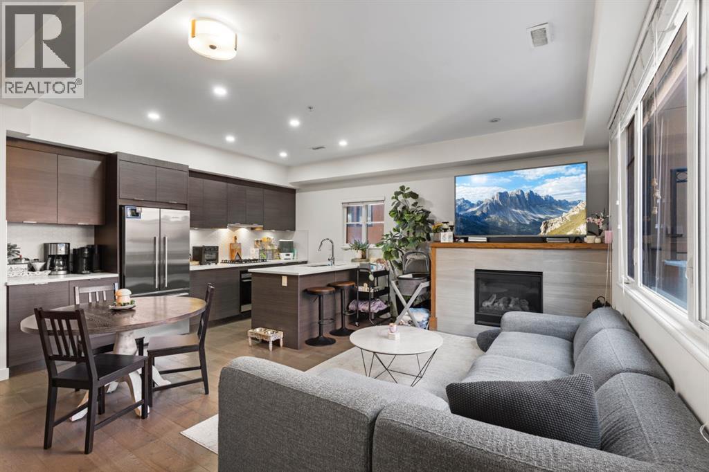 Row / Townhouse for Sale in 101, 1818 14A Street SW|Calgary, Alberta T2T3W6