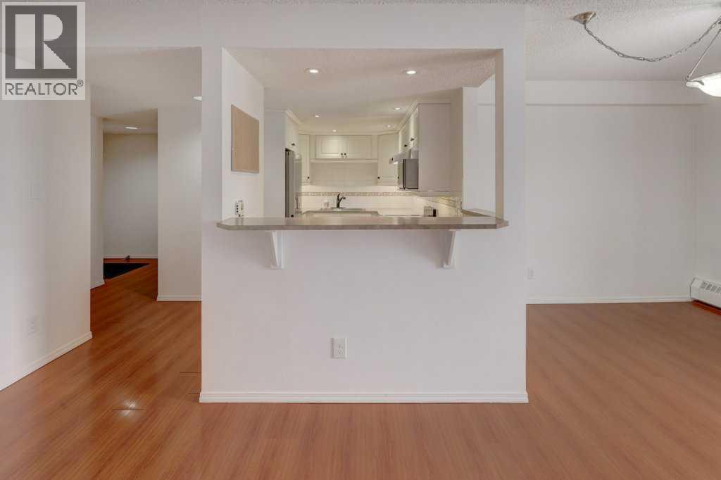 Apartment for Sale in 811, 8604 48 Avenue NW|Calgary, Alberta T3B5E6 5